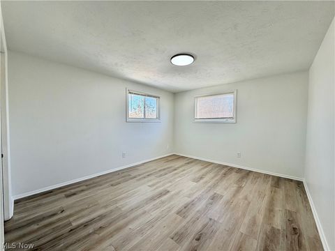 Tiny photo for 131 Noran Circle, Bedford, OH 44146 (MLS # 5187026)