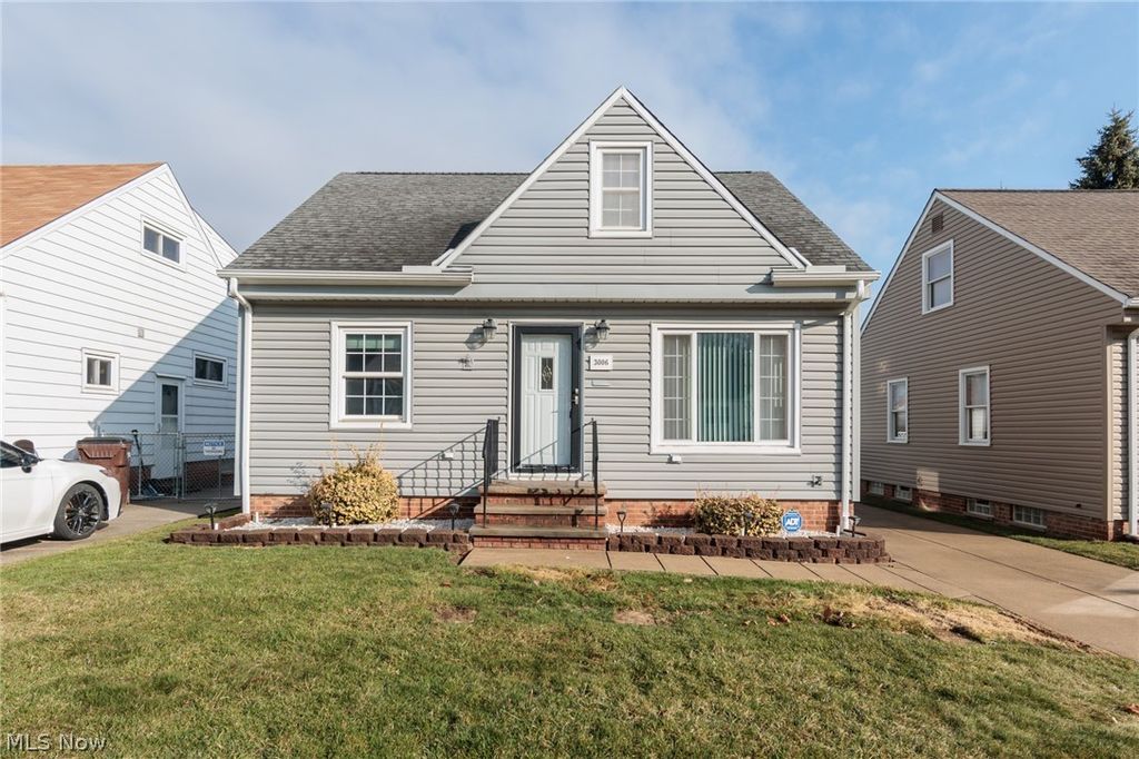 Photo of 3006 Torrington Avenue, Parma, OH 44134 (MLS # 5190642)