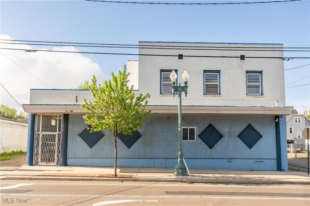 This amazing business opportunity is located on a main street in Canton. This expansive commercial building features an impressive storefront with a kitchen on the main level and two residential units on the upper level. Upon entering the storefront, you are greeted by a large open space with an abundance of natural light streaming through the front windows. The space includes commercial appliances and ample room for merchandise. Toward the back, there is a spacious kitchen area equipped with a range, multiple sinks, and ample storage space. Completing the main level is a bathroom, another room with an extra-large double stainless steel sink, additional storage, and dual access to a full basement. The upper level boasts two residential units that could be combined into one unit. The first unit has three bright bedrooms, a full bath, and an open kitchen/living room area with access to a private balcony. The second unit offers beautiful views of the main street, a generous bedroom, an updated kitchen, a full bath with a standing shower, and a large living room. Located in the shared hallway is a storage space that could potentially be converted into a laundry closet. Don’t miss your chance! Book your private showing today!