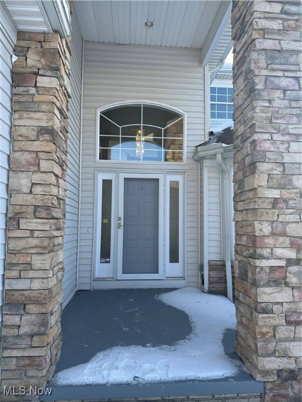 Photo of 325 Burwick Road, Highland Heights, OH 44143 (MLS # 5176123)