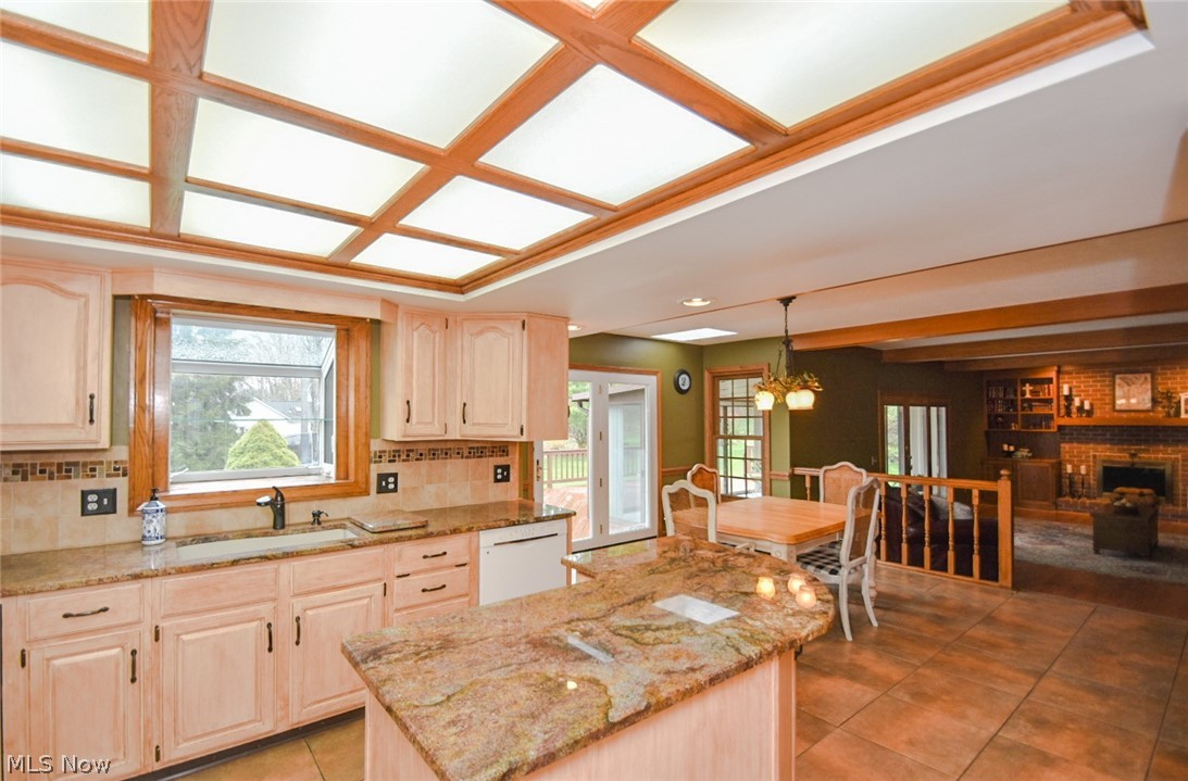 Foxchase Hills - Residential