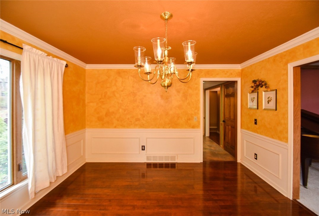 Foxchase Hills - Residential