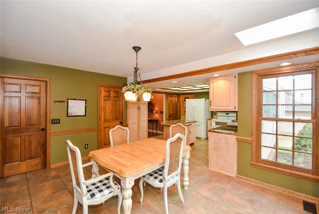 Foxchase Hills - Residential