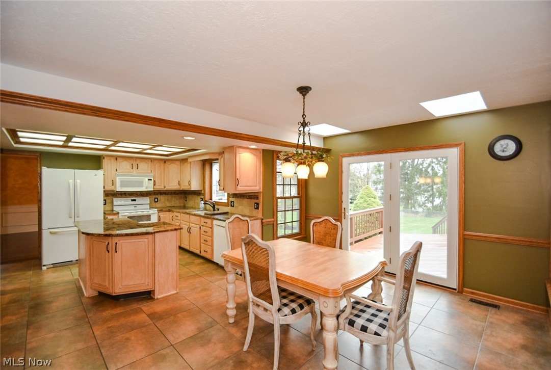 Foxchase Hills - Residential