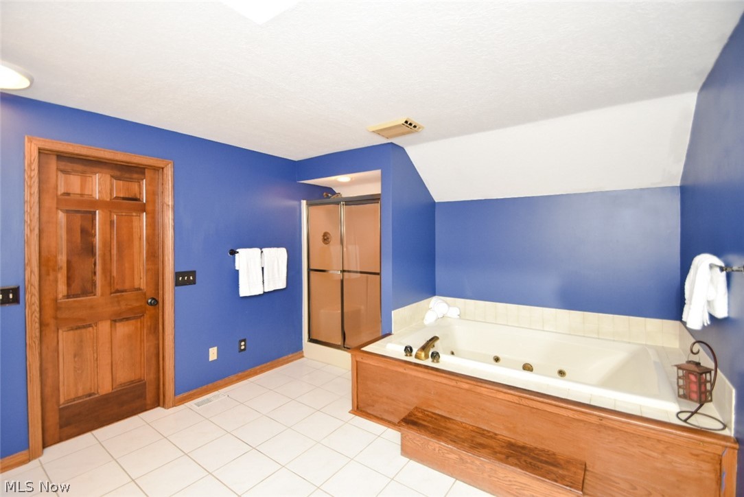 Foxchase Hills - Residential