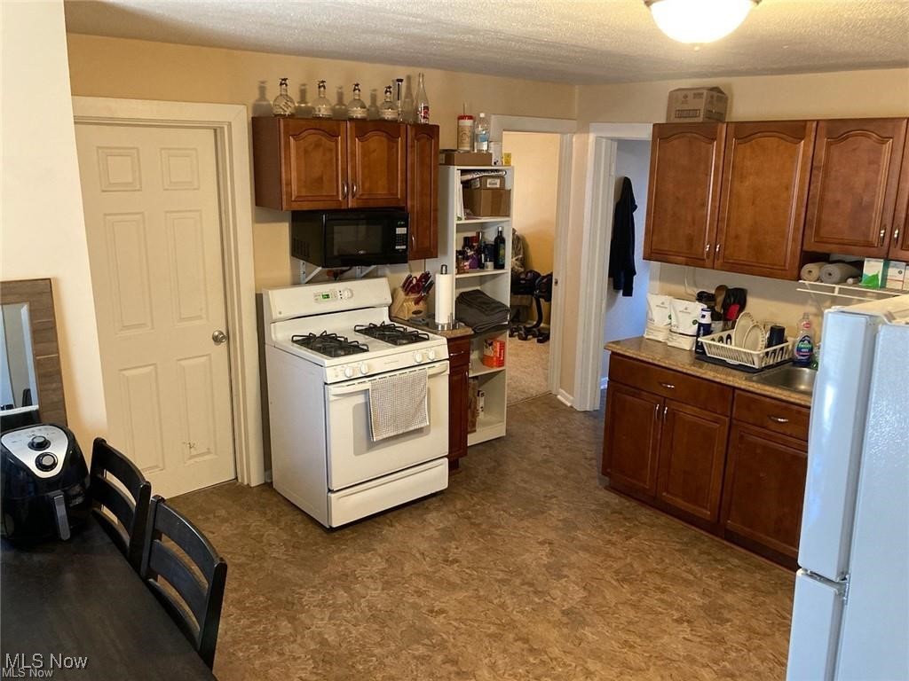 Alfred Kelloggs - Residential Income