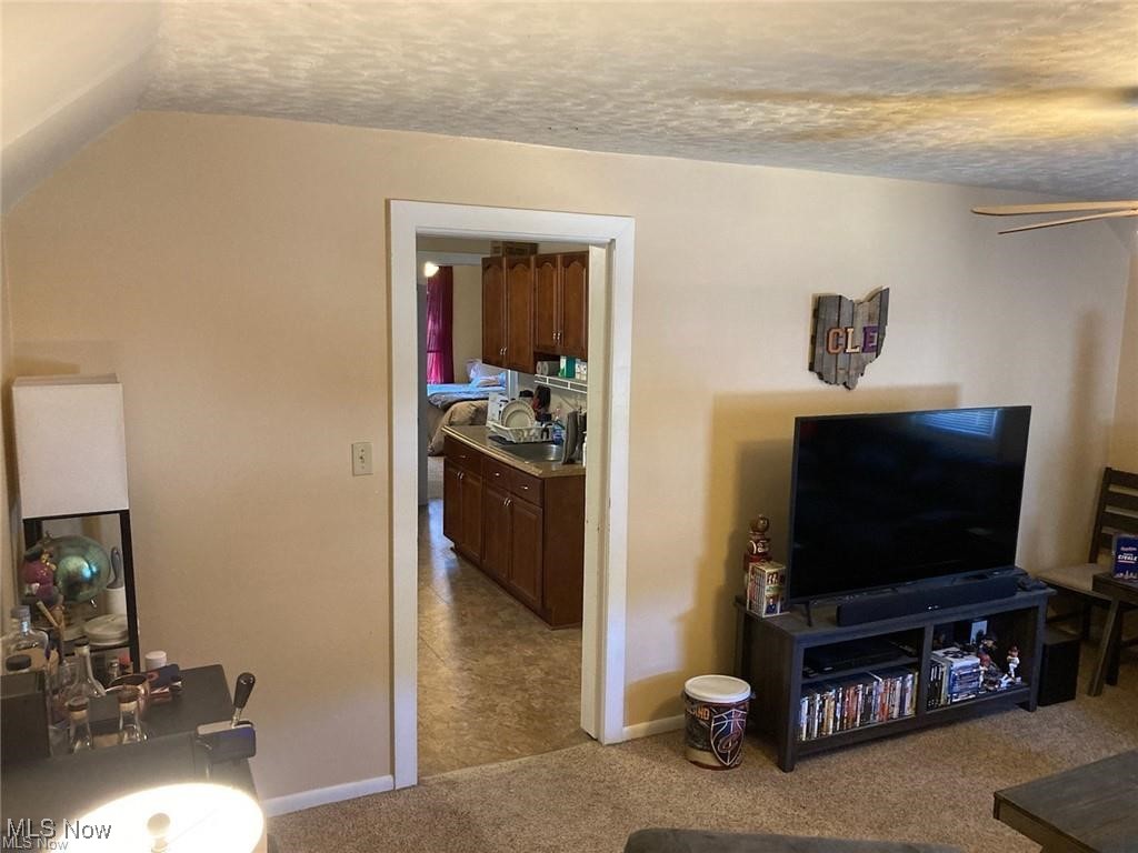 Alfred Kelloggs - Residential Income