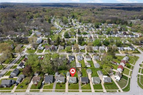 Tiny photo for 2342 25th Street, Cuyahoga Falls, OH 44223 (MLS # 5202845)