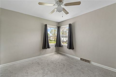 Tiny photo for 2342 25th Street, Cuyahoga Falls, OH 44223 (MLS # 5202845)