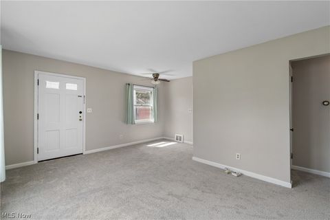 Tiny photo for 2342 25th Street, Cuyahoga Falls, OH 44223 (MLS # 5202845)