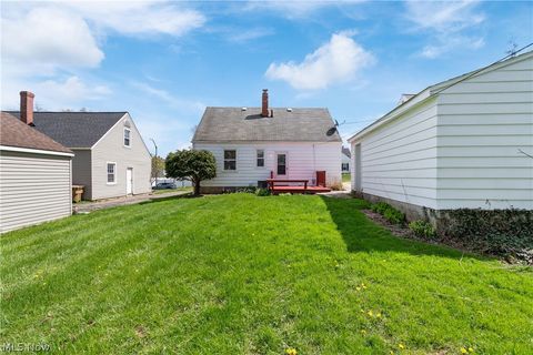 Tiny photo for 2342 25th Street, Cuyahoga Falls, OH 44223 (MLS # 5202845)