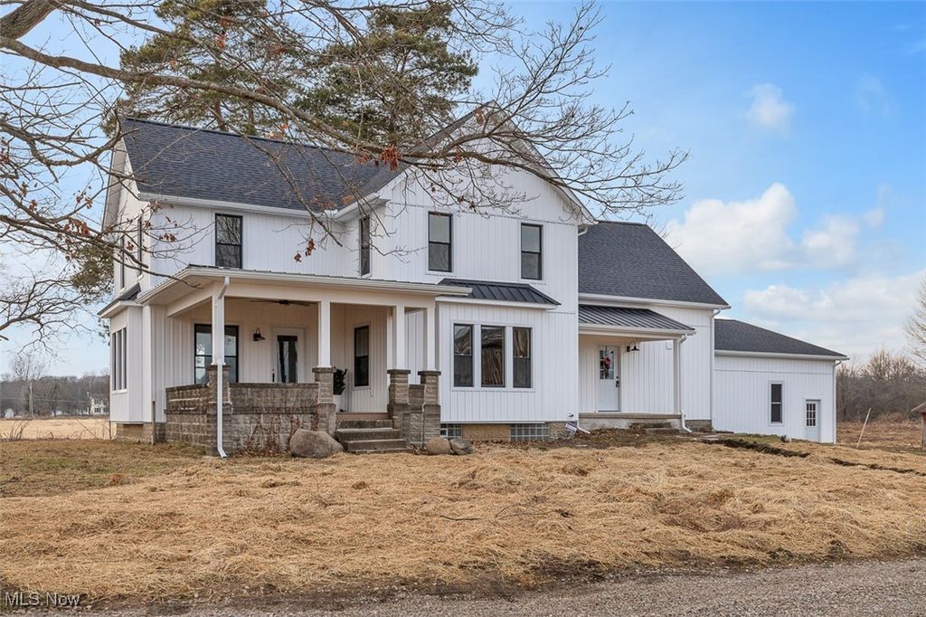 Photo of 6517 Chippewa Road, Chippewa Lake, OH 44215 (MLS # 5179294)