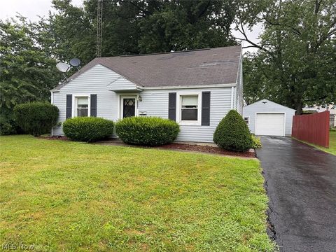 Homes For Sale - 2358 Clark Avenue<br/> Stark County, Alliance, OH 44601