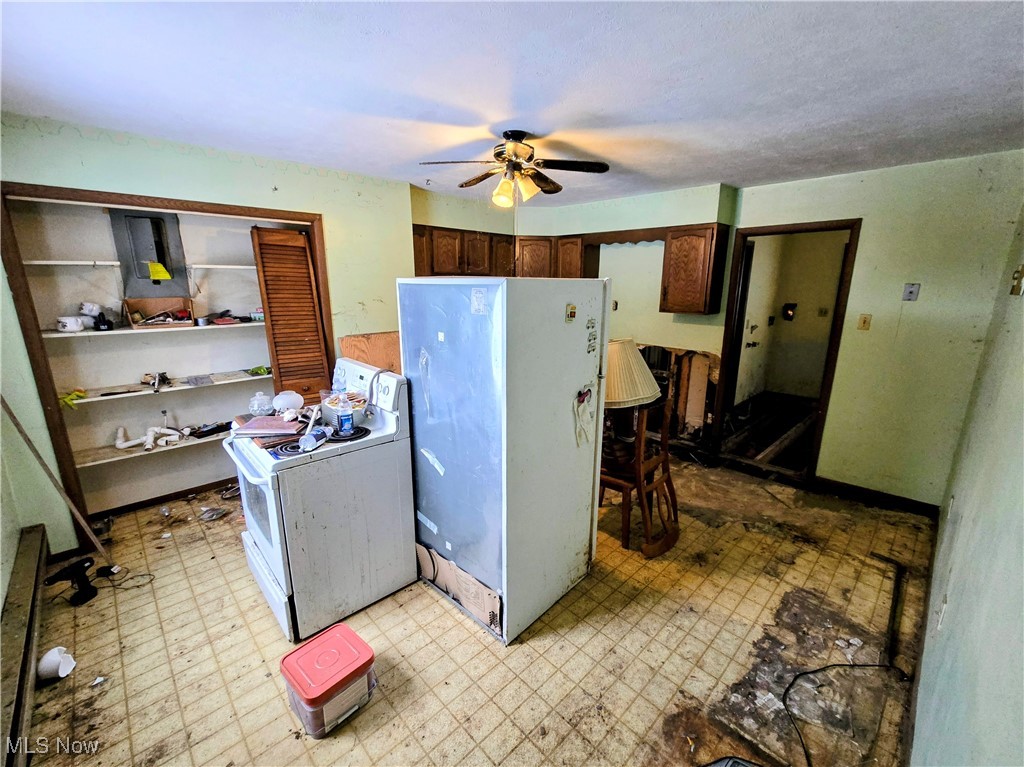 East Loretto Add To Barton - Residential