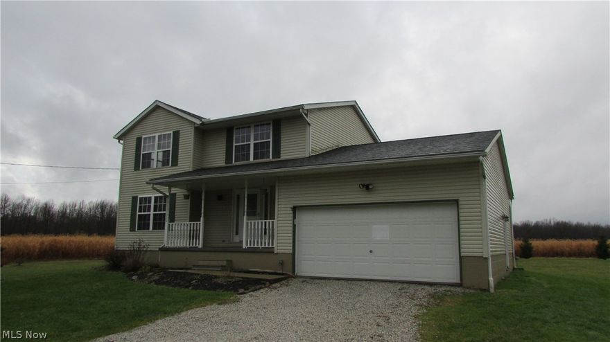 GPS calls it N. Park Ave. Motivated Seller!! Approved septic.  What nice space schedule to see it now! Bloomfield-Mespo Schools! This spacious 2 story home with roomy 2 car attached garage has a back workshop area. Tall unfinished basement. Master bath is a Jacuzzi tub and separate shower. All bedrooms are up. Relax on the large back deck off the eat-in kitchen. 1st floor laundry for your own electric washer/dryer. Propane heat and Central Air! The back deck is great to enjoy your country field view! Tax record show this as Townline Road, both addresses are used for different utilities, etc. Townline Road is also called North Park. 

Owner's transfer is your opportunity to own this exceptional 1999 Colonial on 1 country acre.  Roof new 2012.  Located on a secondary road, this meticulously maintained and the stunningly decorated home has much to offer.  Eat-in kitchen with sliders to large deck, formal dining, 1st floor laundry, large foyer