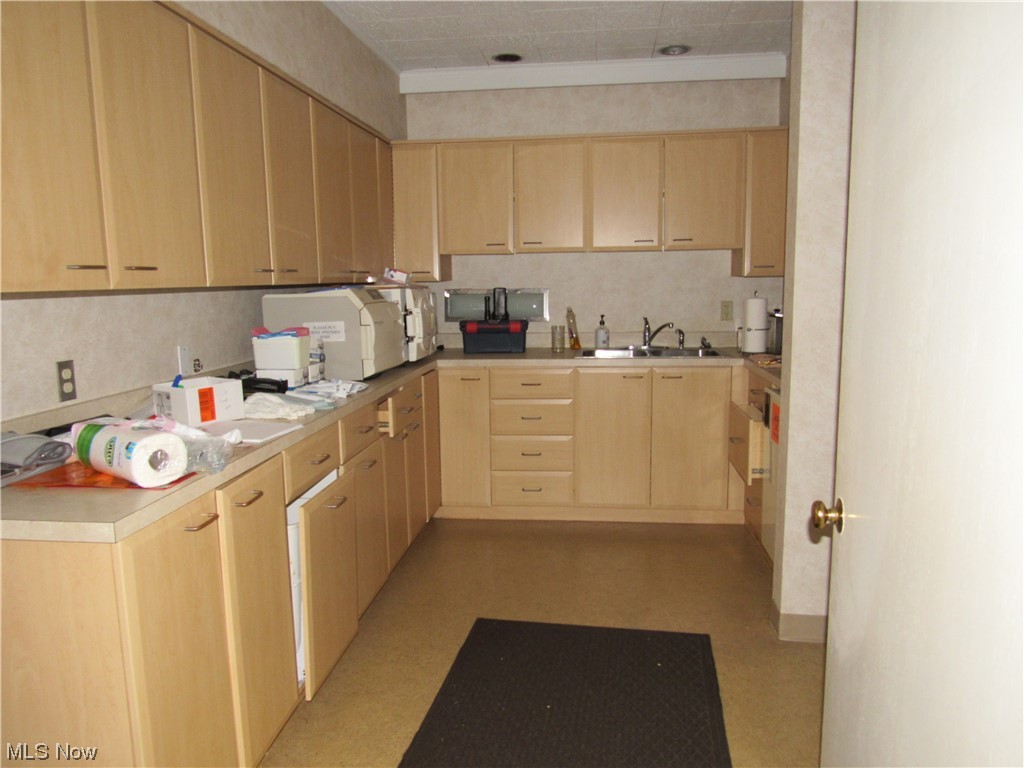 Iddings Park - Commercial Sale