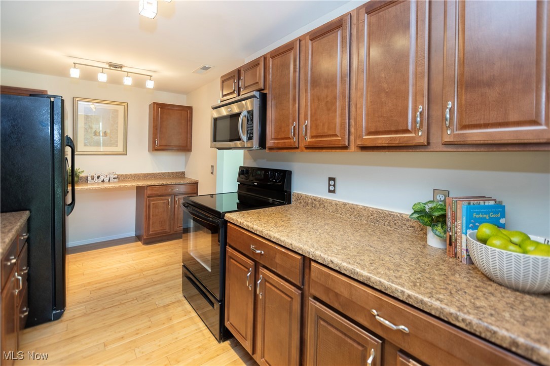 1851 King James Pkwy #113, Westlake, Ohio image 15
