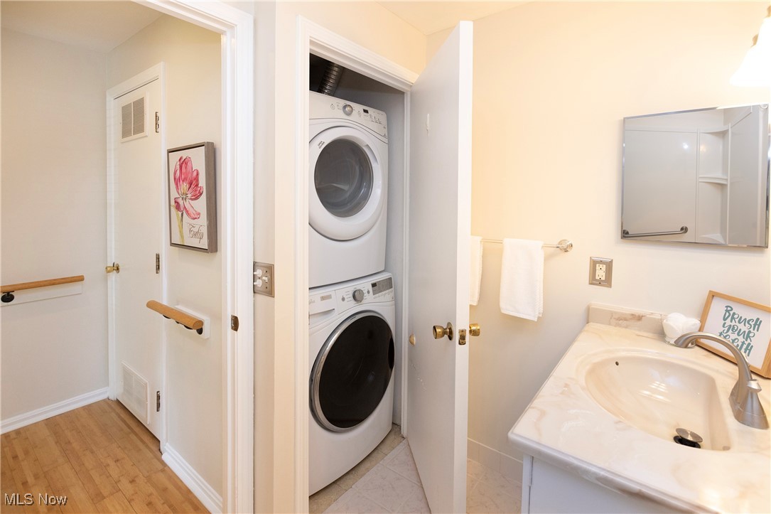 1851 King James Pkwy #113, Westlake, Ohio image 26