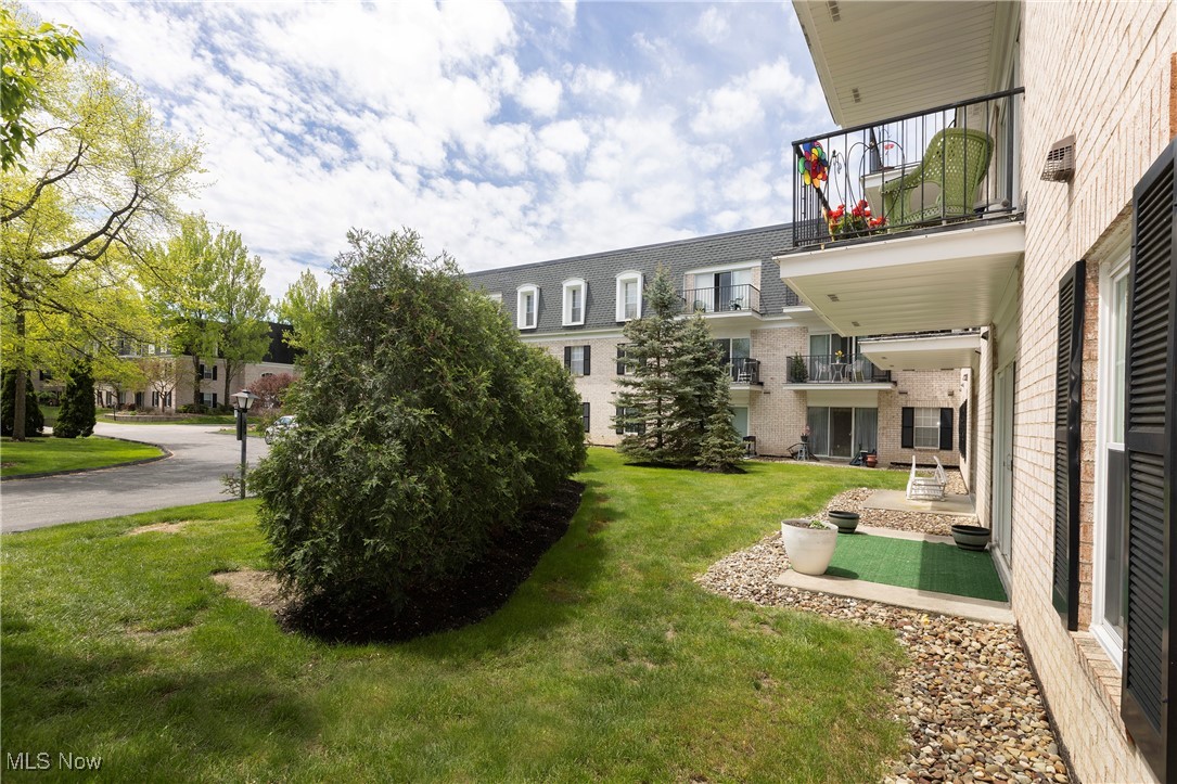 1851 King James Pkwy #113, Westlake, Ohio image 28