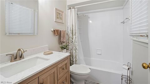 Tiny photo for 426 Coventry Circle, Zanesville, OH 43701 (MLS # 5215213)