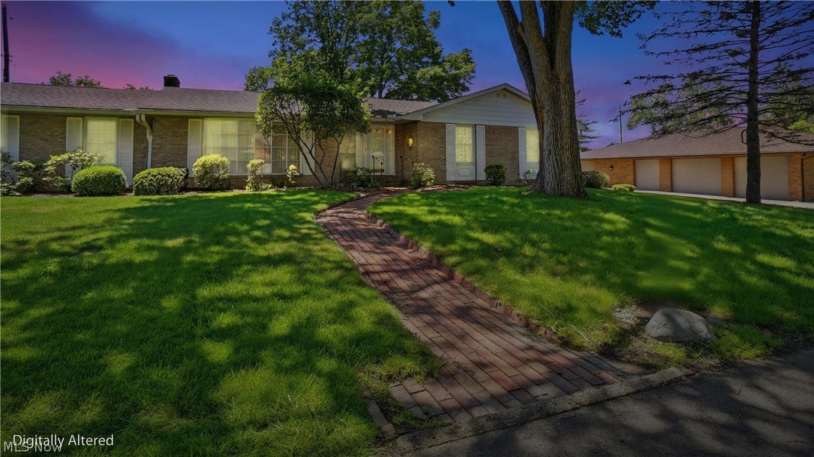426 Coventry Circle