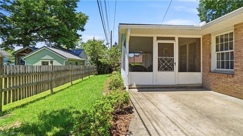 Tiny photo for 426 Coventry Circle, Zanesville, OH 43701 (MLS # 5215213)