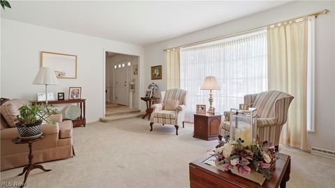 Tiny photo for 426 Coventry Circle, Zanesville, OH 43701 (MLS # 5215213)