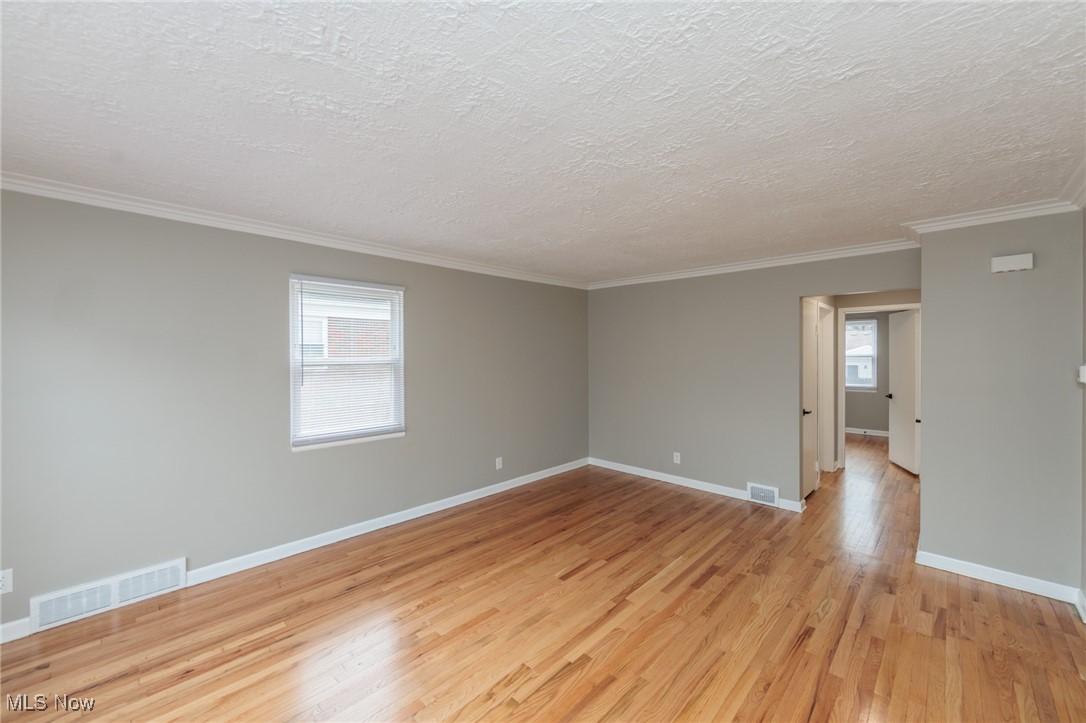 2370 10th Street, Cuyahoga Falls, Ohio image 4