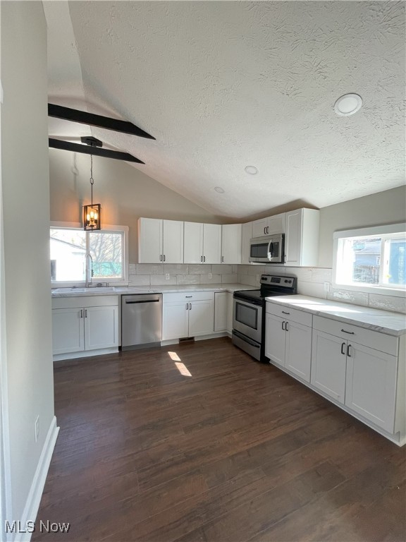2477 Talbot Street, Cuyahoga Falls, Ohio image 4