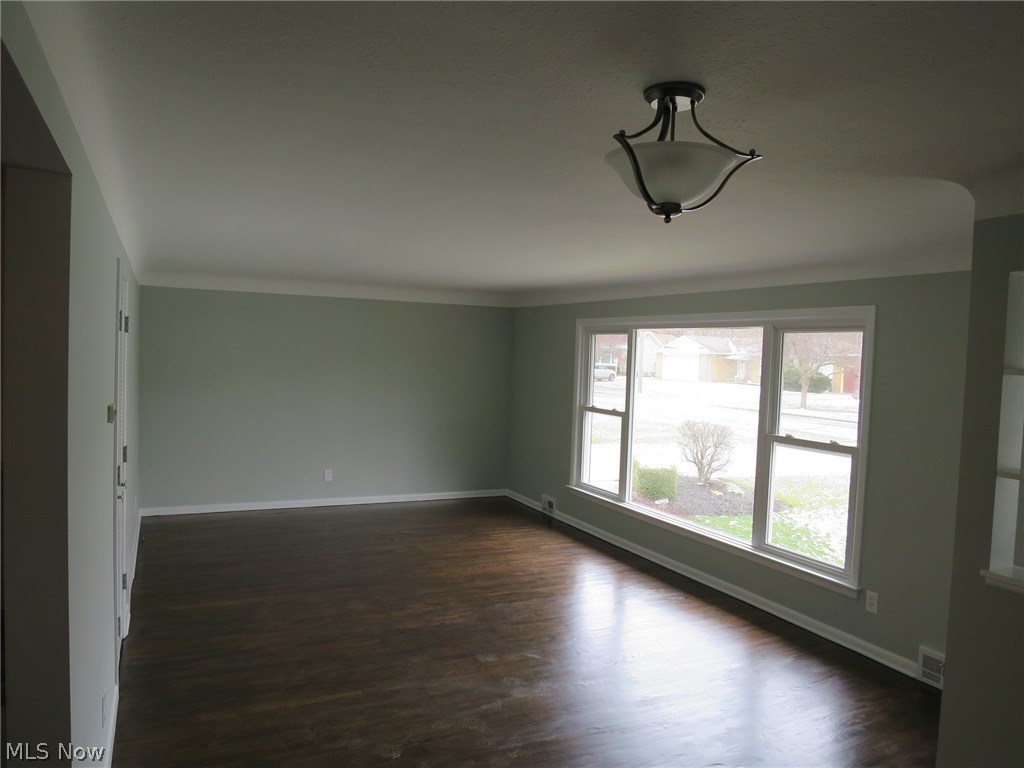 Gates Mills Blvd Estates - Residential