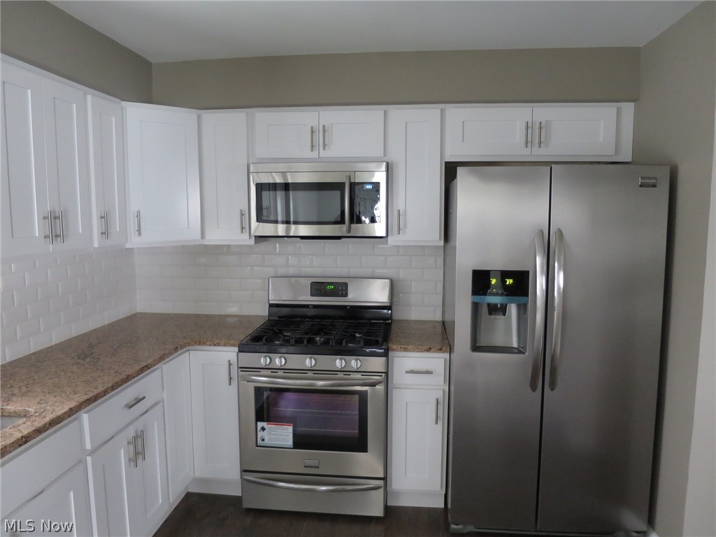 Gates Mills Blvd Estates - Residential