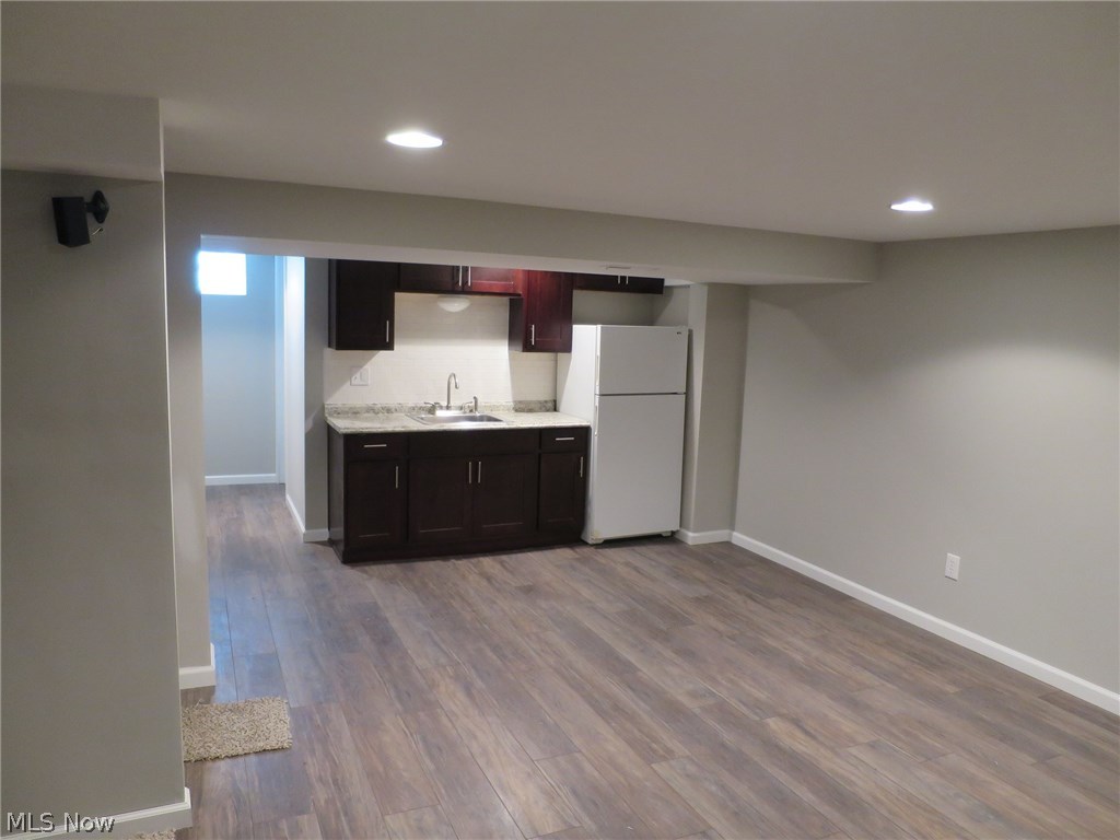 Gates Mills Blvd Estates - Residential