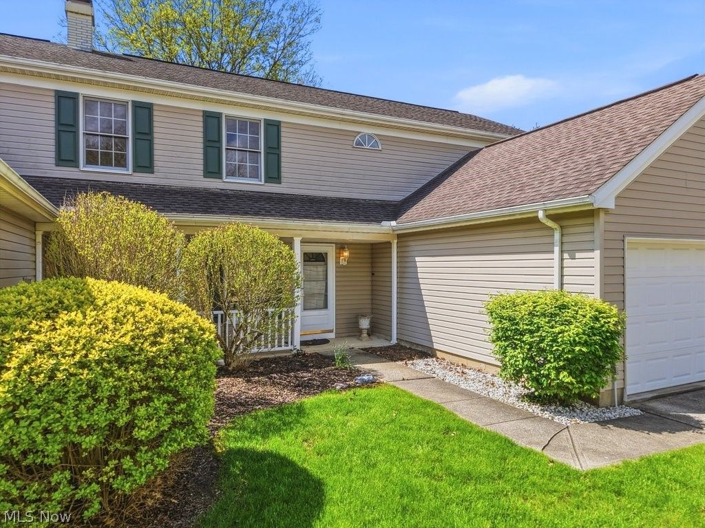 Photo of 20745 Sun Meadow Trail, Strongsville, OH 44149 (MLS # 5208226)