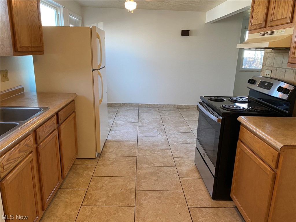 Wickliffe Old Homestead - Residential Lease