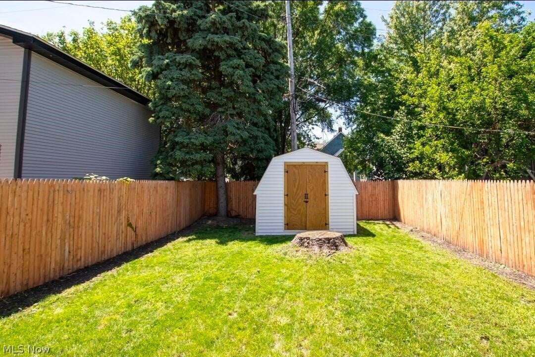 1828 W 57th Street