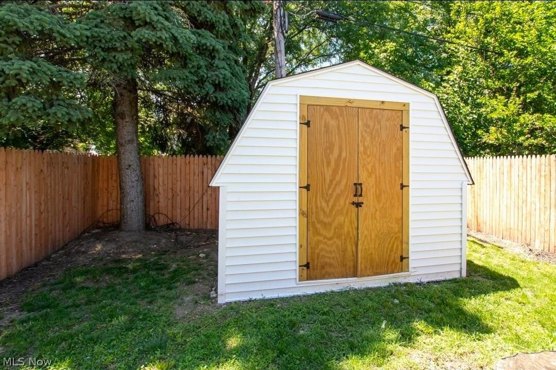 1828 W 57th Street
