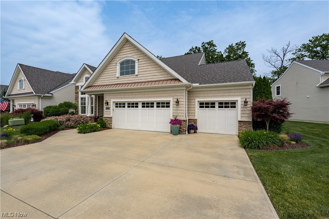 Legacy Pointe #6 Condos Ph 7 - Residential