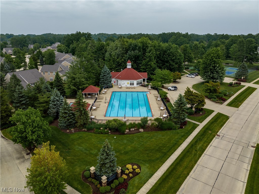 Legacy Pointe #6 Condos Ph 7 - Residential