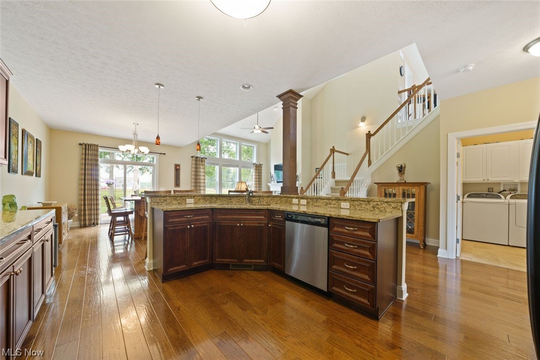 Legacy Pointe #6 Condos Ph 7 - Residential