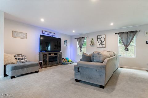 Tiny photo for 3564 Kenyon Creek Avenue NW, Massillon, OH 44647 (MLS # 5180152)