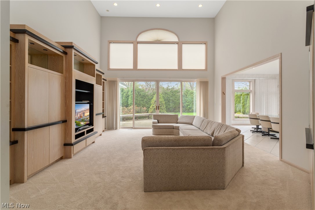 University Pkwy Resub 01 - Residential