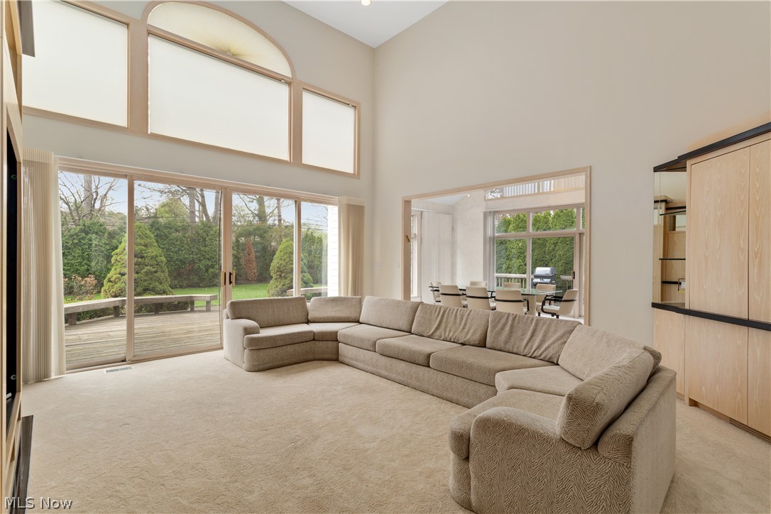 University Pkwy Resub 01 - Residential