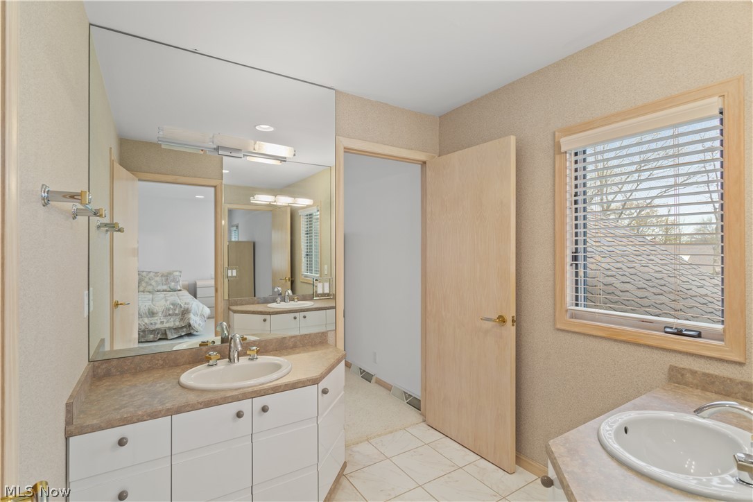 University Pkwy Resub 01 - Residential