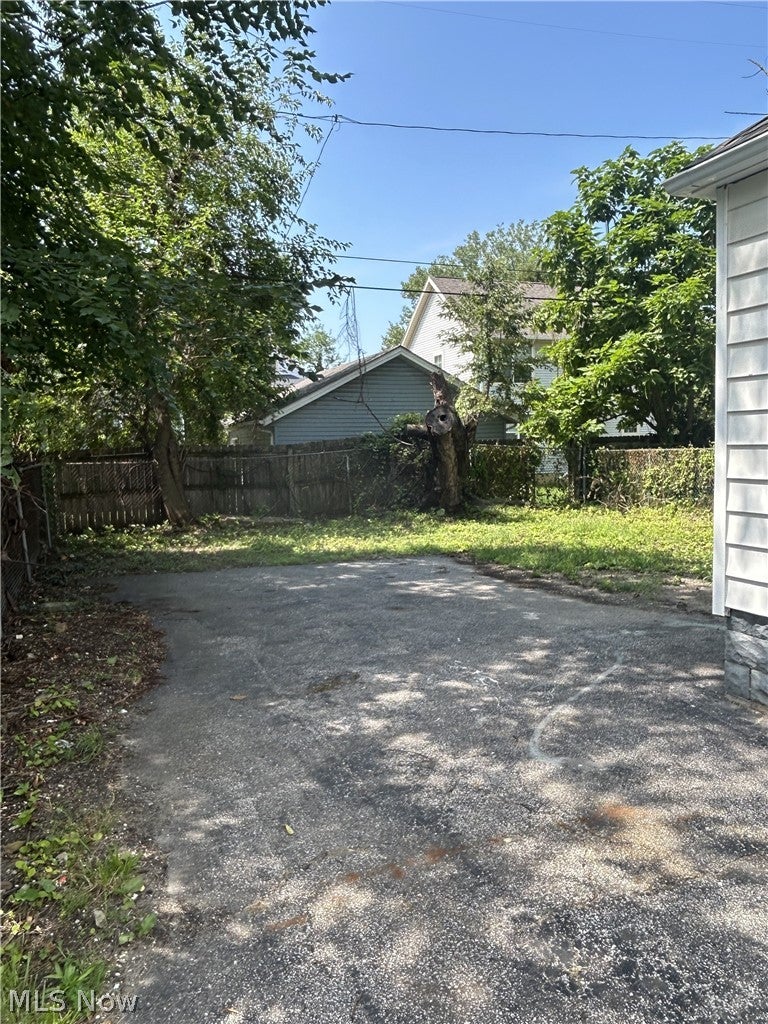 1234 E 84th Street