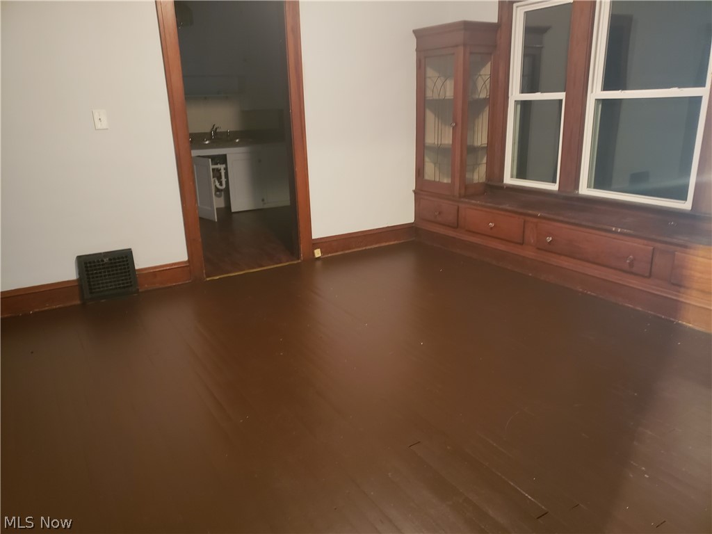 Denison-Brookside - Residential Income