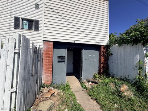 Tiny photo for 1396 Euclid Rear Avenue, Steubenville, OH 43952 (MLS # 5257085)