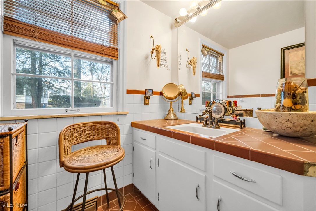 2272 Mount Vernon Boulevard, East Cleveland, Ohio image 24