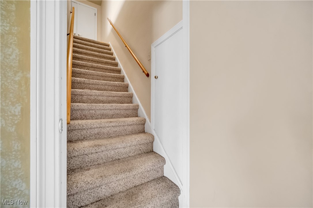 2272 Mount Vernon Boulevard, East Cleveland, Ohio image 8