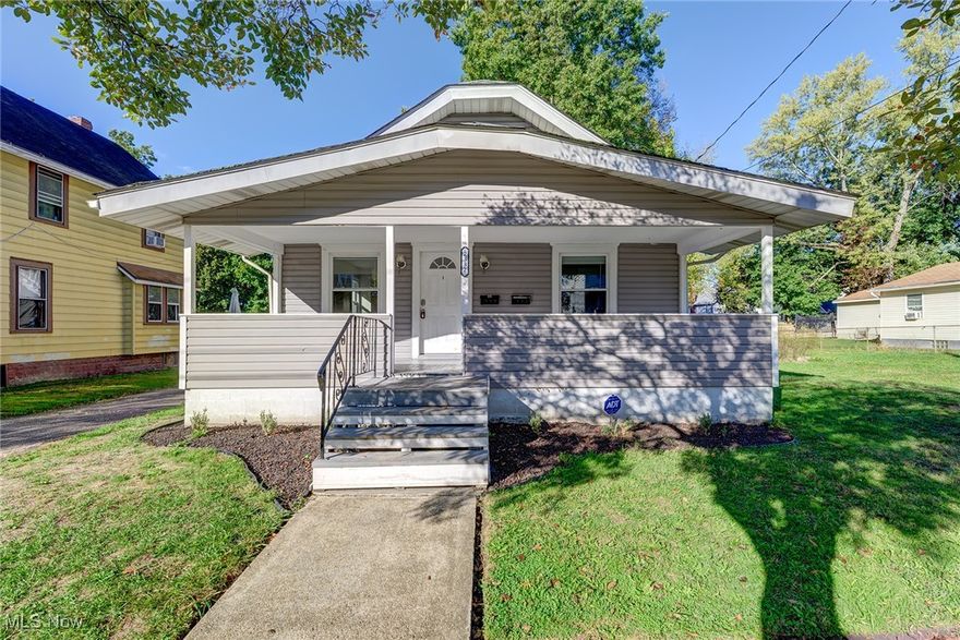 Charming Duplex with Versatile Living & Built-In Income!
This inviting duplex offers the perfect combination of character, comfort, and income potential. With two well-designed units and flexible living options, it’s ideal for an owner-occupant or investor alike.
Upstairs Unit: A furnished 1-bedroom, 1 bath suite featuring a cozy kitchenette, bright living space, and timeless charm. With a strong rental history and proven income of $1,000 per month, this unit provides reliable, turn-key cash flow from day one.
Downstairs Unit: A comfortable 2-bedroom, 1 bath home with spacious living areas and classic appeal. Perfect for an owner’s residence or an additional rental.
Flexible Layout: An enclosed staircase connects both levels, offering the option to keep them as separate units or easily convert the property into a single-family home if desired.
This property delivers true versatility! live in one and rent the other, create a multi-generational setup, or enjoy a spacious single dwelling. With its established rental history and adaptable floor plan, it’s a rare find that offers both immediate ROI and long-term potential.