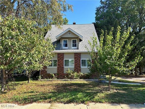 Photo for 261 E State Street